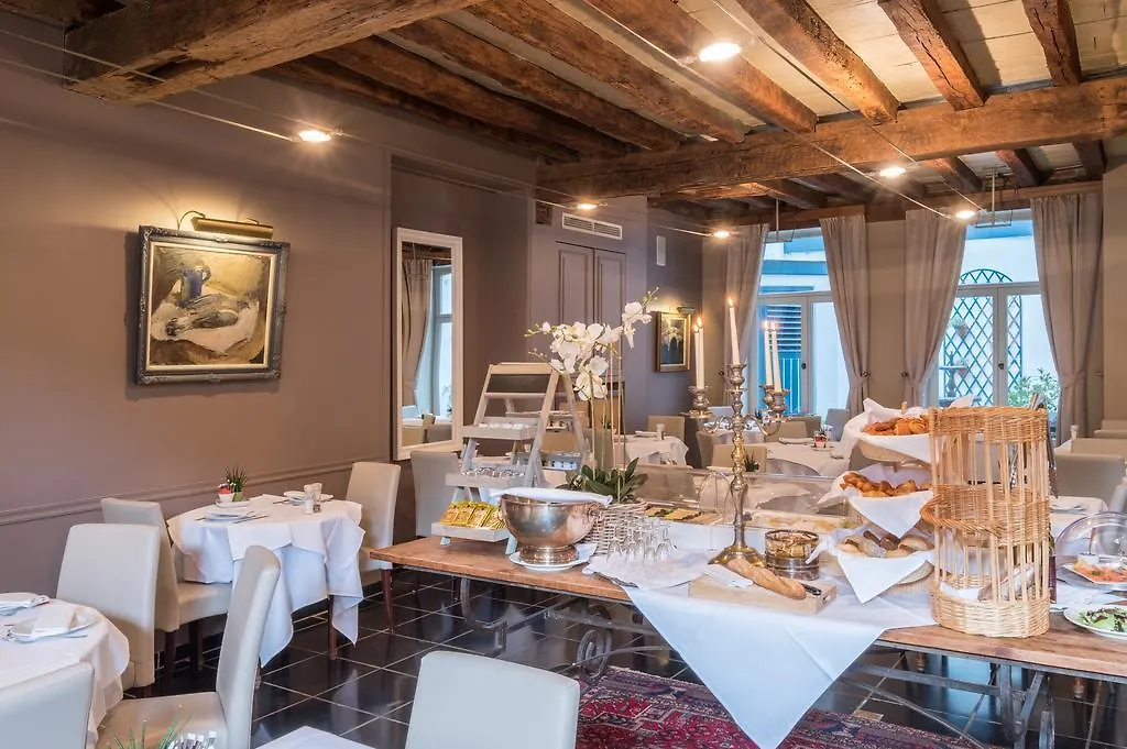 Hotel Martin'S Relais Bruges 4*,  Belgio