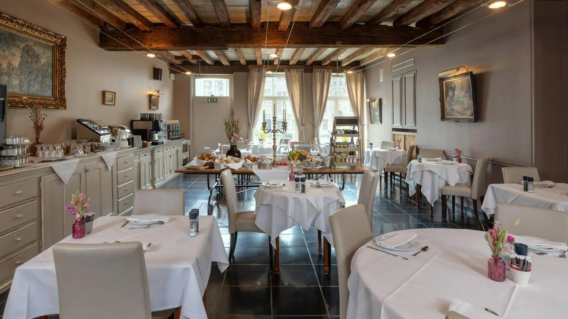 Martin'S Relais Ξενοδοχείο Μπριζ